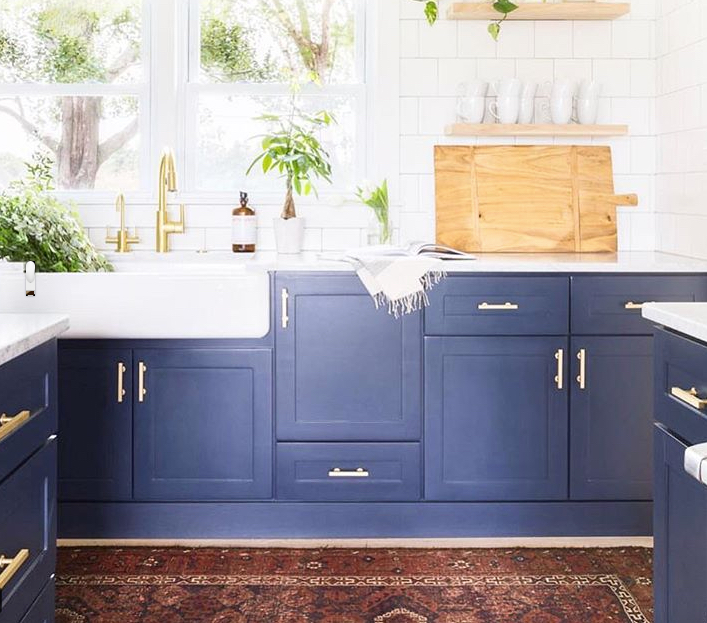 Turn Up The Heat In Your Kitchen With A Traditional Rugstudio Dearborn Interior Design